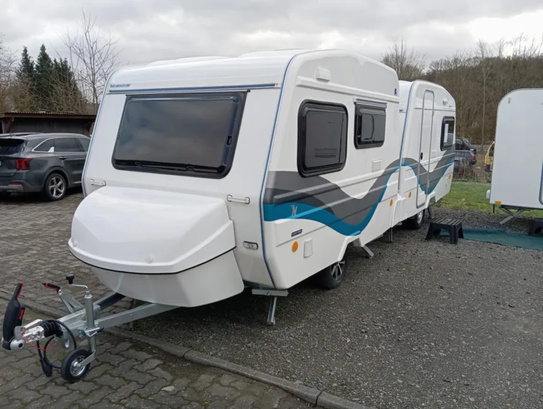 Niewiadow N126N Mini-Wohnwagen