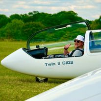 Sascha im Segelflugzeug