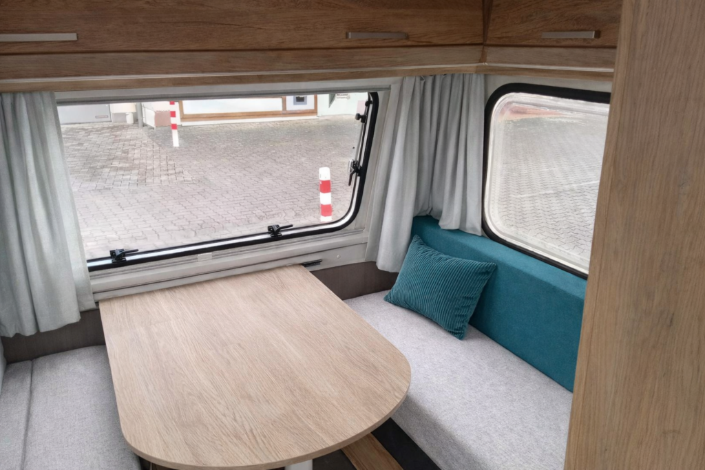Wohnwagen Polster neu beziehen: Die Vision
